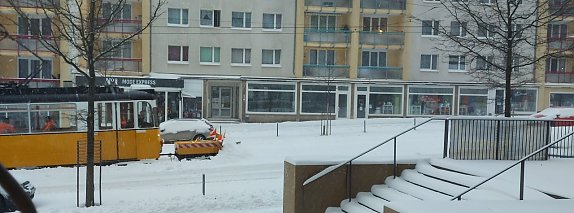 Straßenbahn mit Schneepflug (Foto: Nicole Schulz)